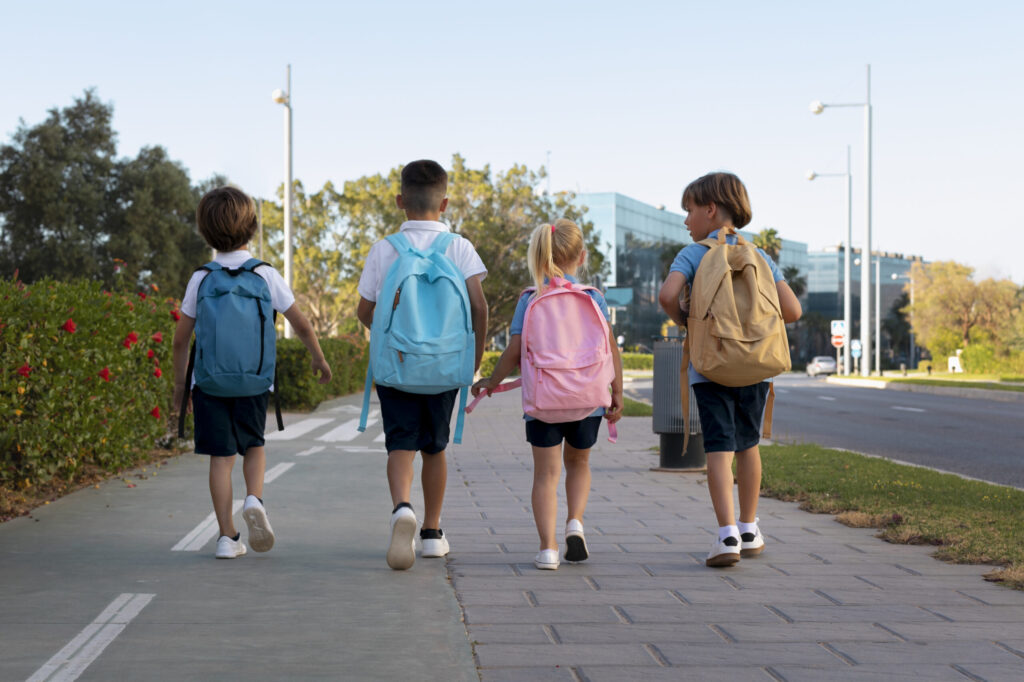 Como controlar entrada e saída de alunos - Simpax